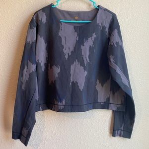 Lululemon x Robert Geller take the moment long sleeve sweater L/XL